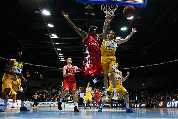 来自西甲或 来自西甲或