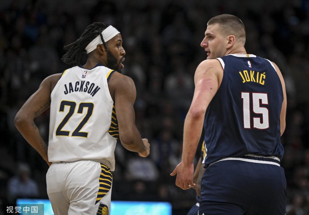 球迷对比赛 球迷对比赛